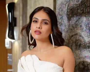 Neha Malik [Model] Father, Wiki, Biography, Height, Age & More
